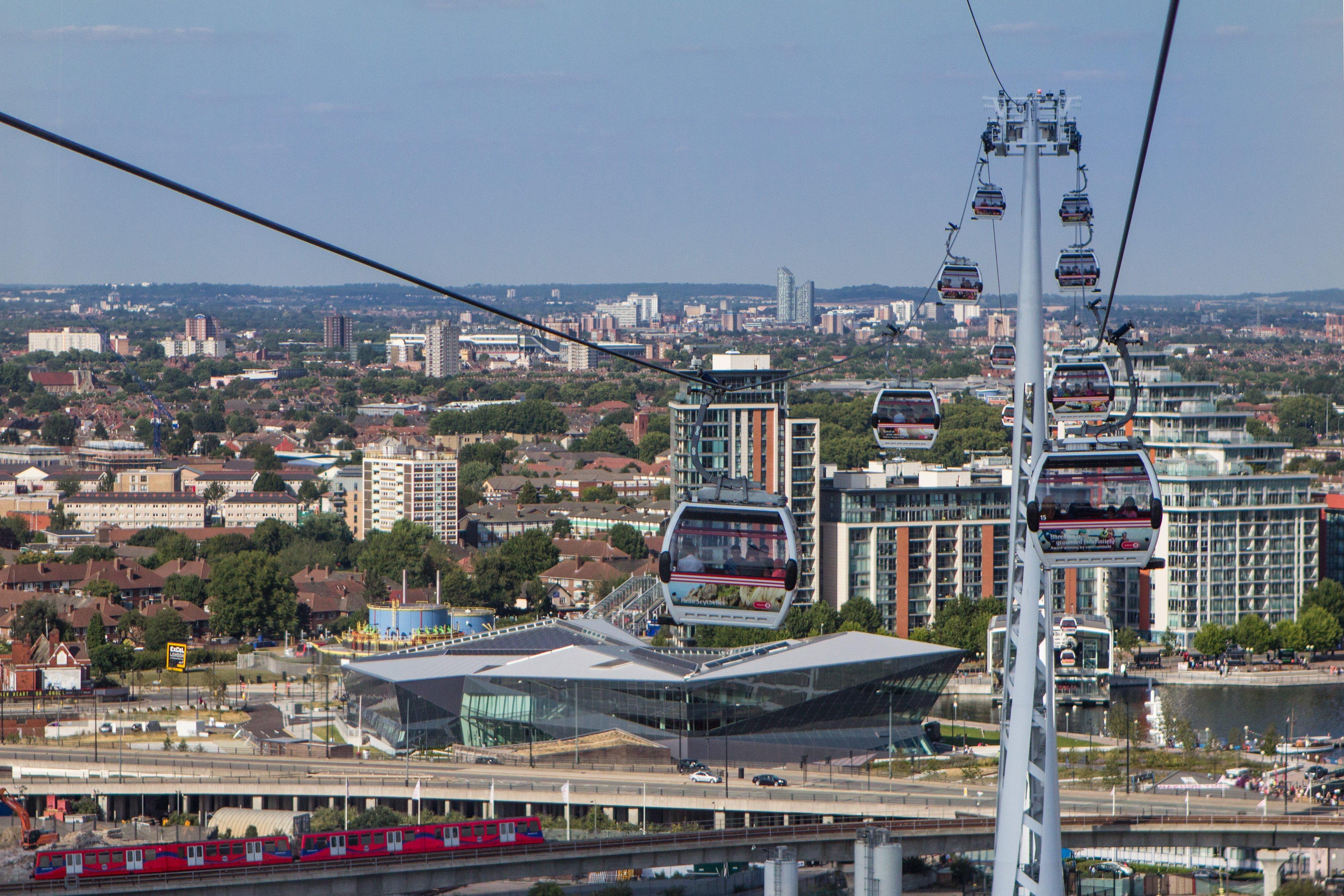 Holiday Inn Express Royal Docks By Ihg Лондон Екстер'єр фото