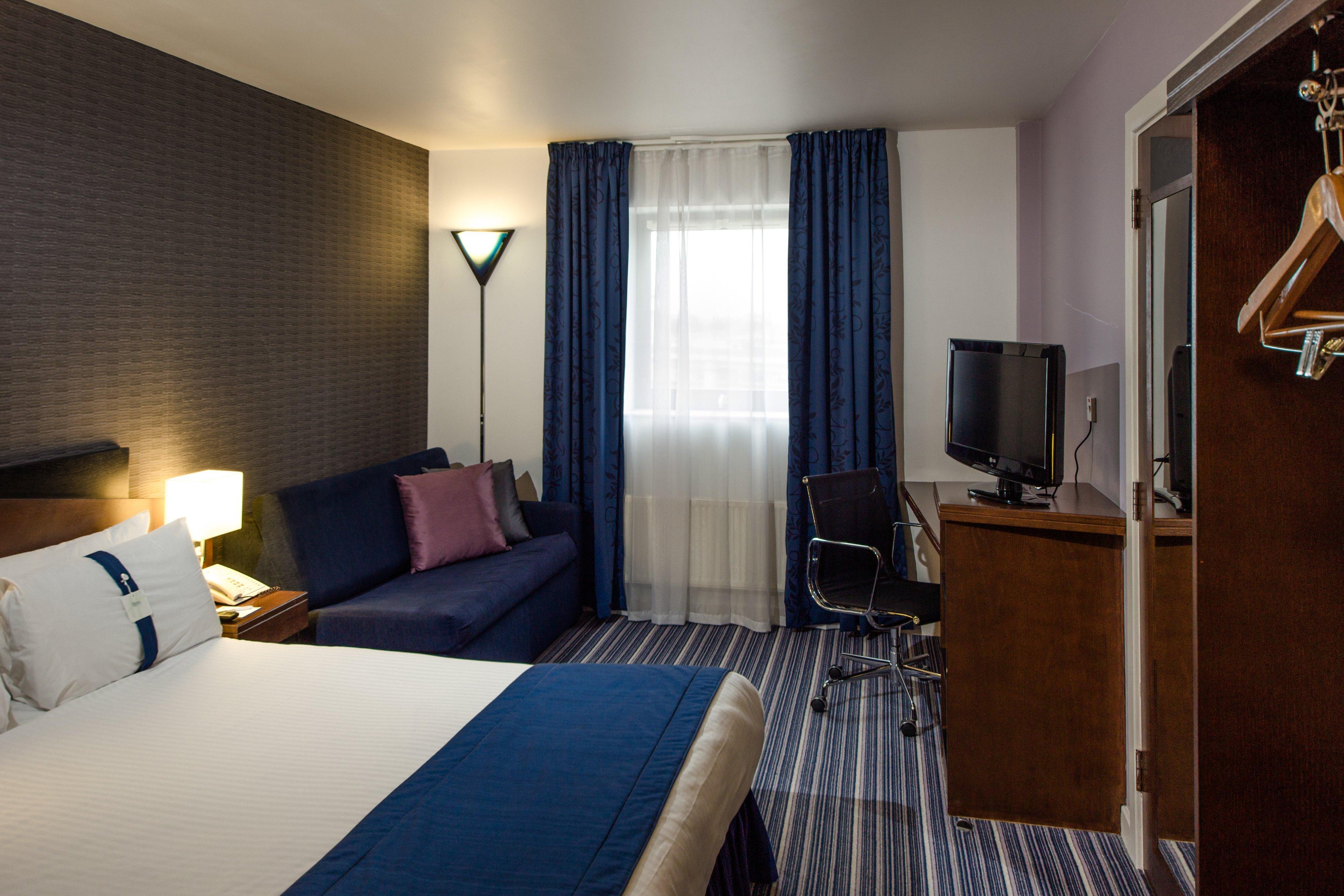 Holiday Inn Express Royal Docks By Ihg Лондон Екстер'єр фото