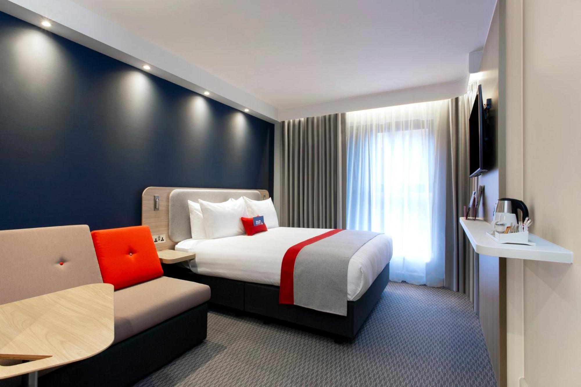 Holiday Inn Express Royal Docks By Ihg Лондон Екстер'єр фото